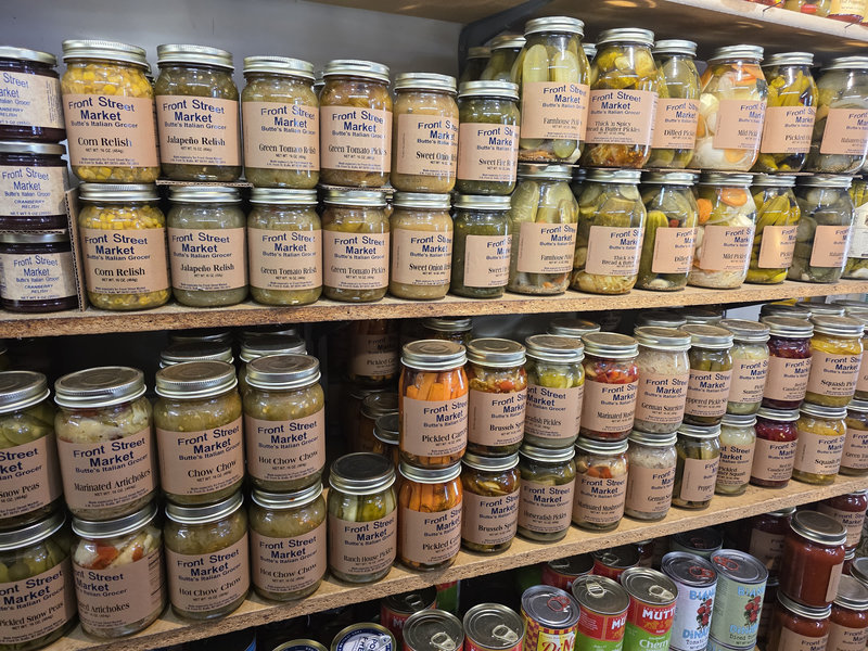 Front Street Market